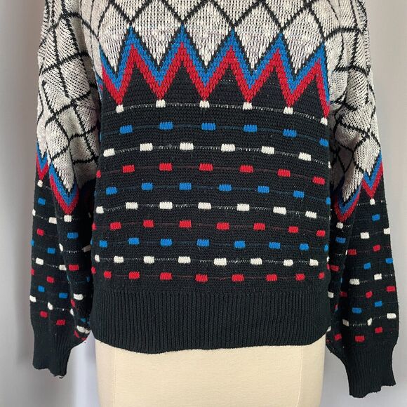 Vintage Sweater Size Petite Medium MP Black White Knit Retro Print 80s Pullover - Picture 3 of 15